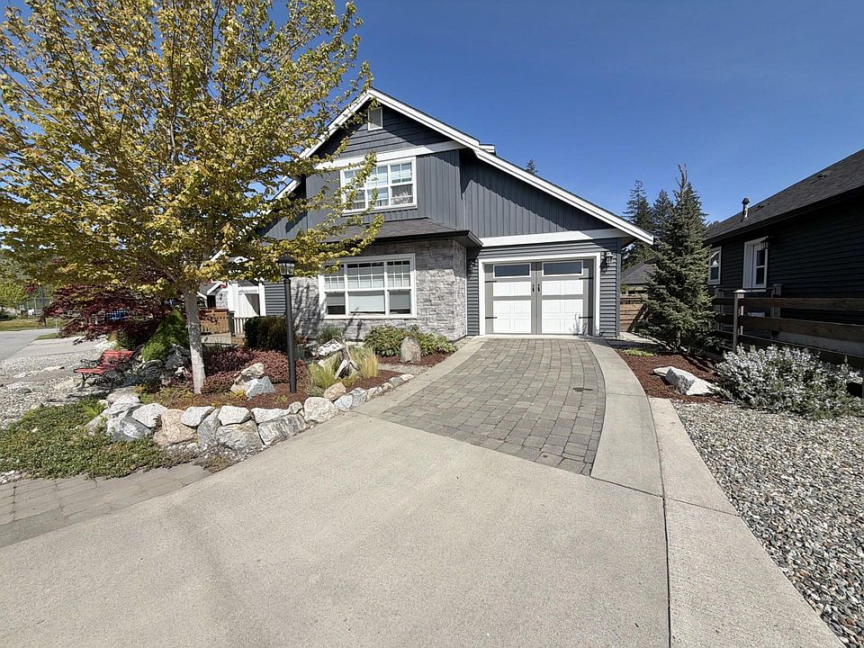 1st image of 766 Cooper Ln