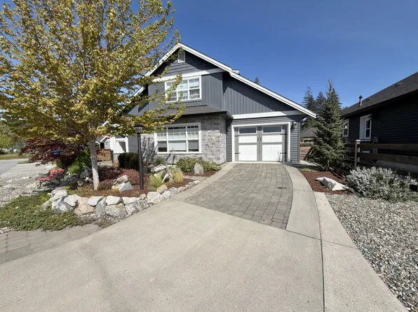 766 Cooper Ln, Gibsons, BC V0N 1V7