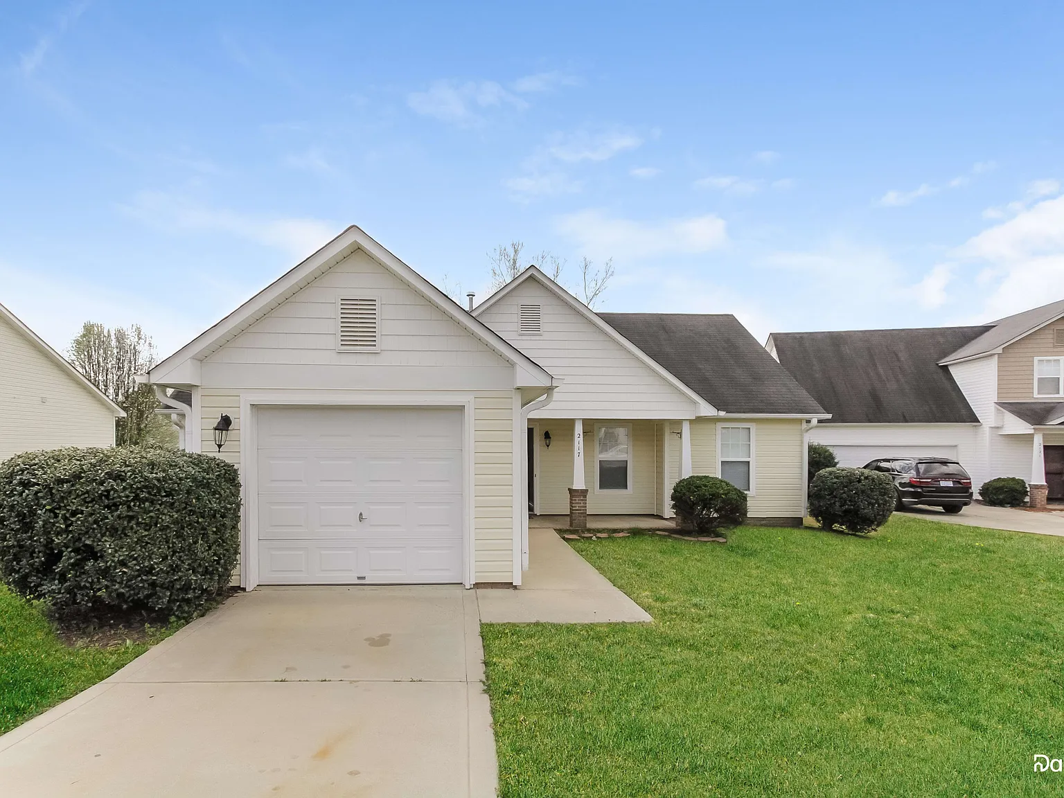 3 bed, 2.0 bath, 1100 sqft, $1,675 — Photo 1