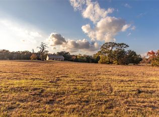 1035 Wavra Ln, New Ulm, TX 78950