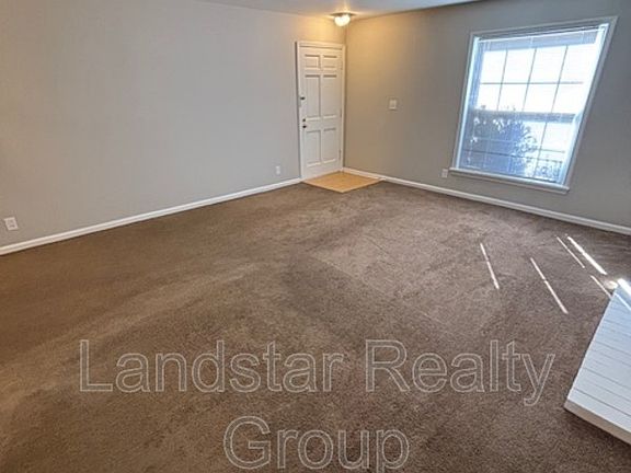 5th image of 3221 Kemmons Dr #3