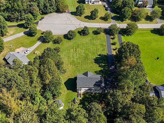 2nd image of 11507 Rest Dr