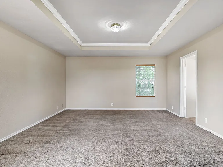 210 Birchwood Bay — Photo 17