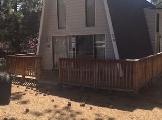 490 Sunset Ln, Sugarloaf, CA 92386