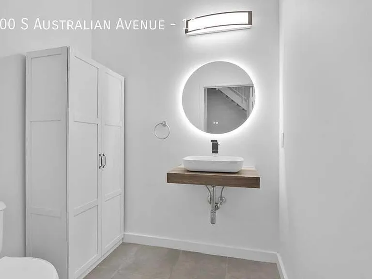 300 S Australian Ave #125 — Photo 8