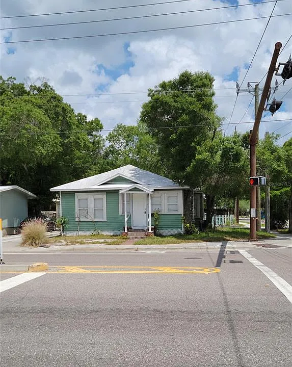 1775 Fruitville Rd