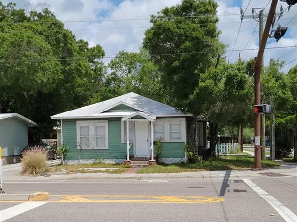 1775 Fruitville Rd, Sarasota, FL 34236