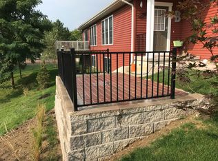 Cheney Dr, Valparaiso, IN 46383