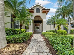 2128 Autumn Ln, Vero Beach, FL 32963