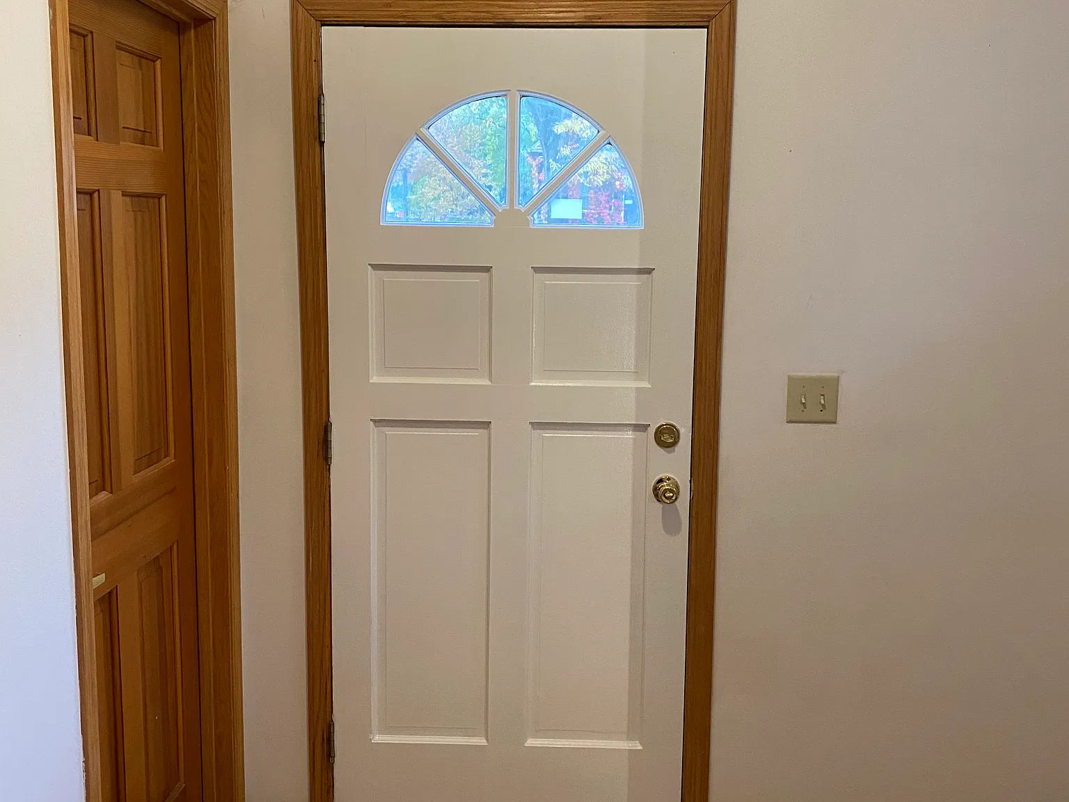 3 bed, 1400 sqft, $2,400 — Photo 4