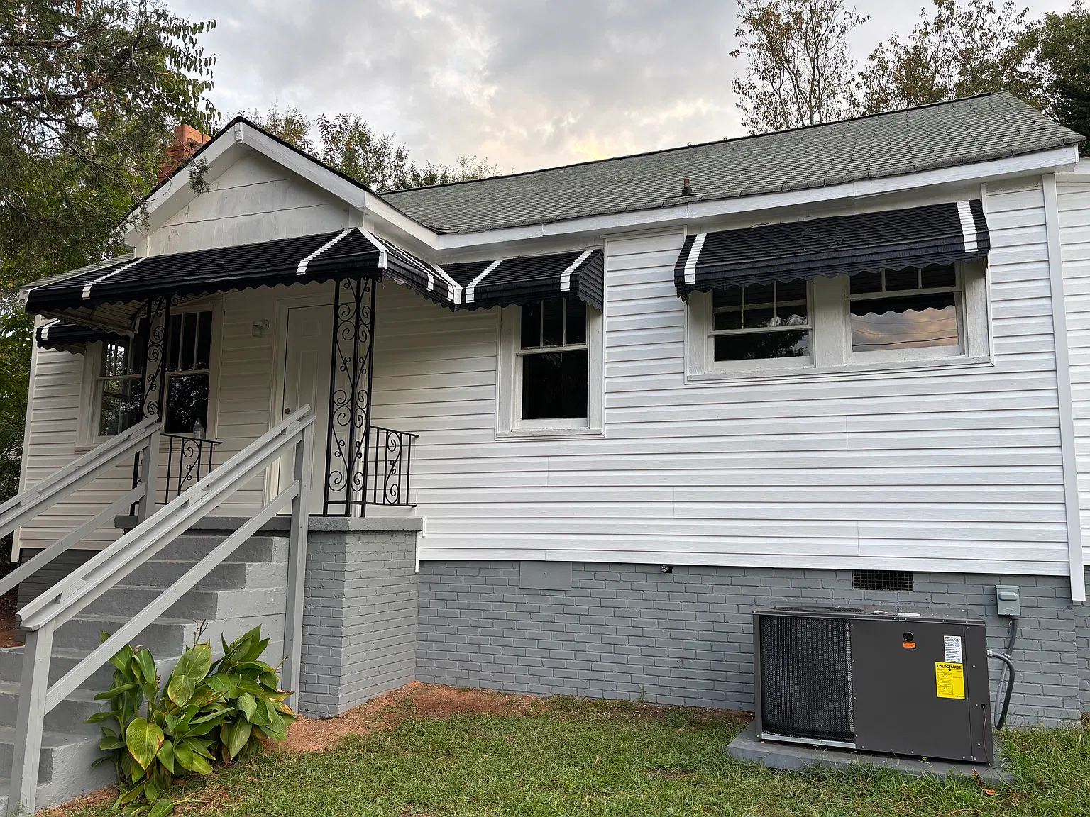 W 2nd Ave, Easley — Photo 1