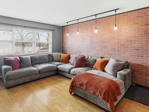 2nd image of 205 Bergen Tpke APT 2G