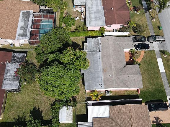 5th image of 20780 NW Miami Ct