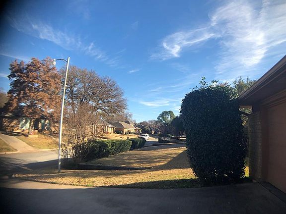 4th image of 510 Hinsdale Dr