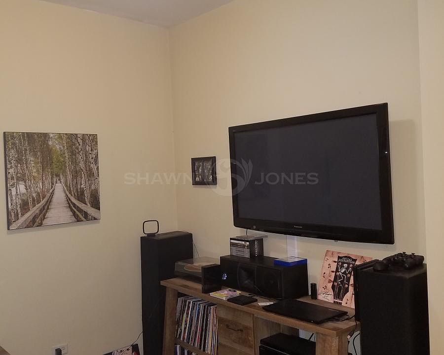 1st image of 2652 N Ashland Ave #1R