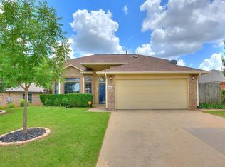 2824 Creekview Pl #4, Norman, OK 73071