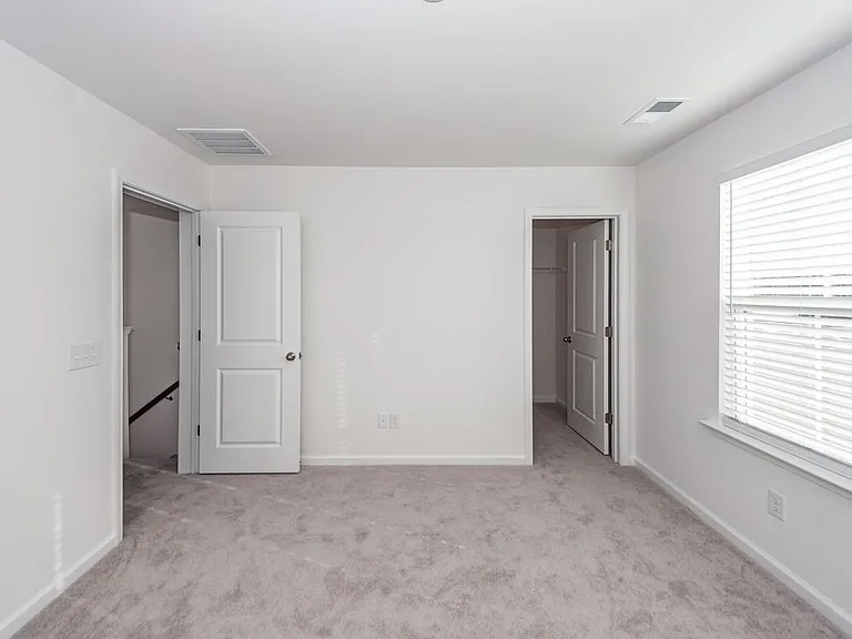 4633 Forest Hills Dr #1303 — Photo 37