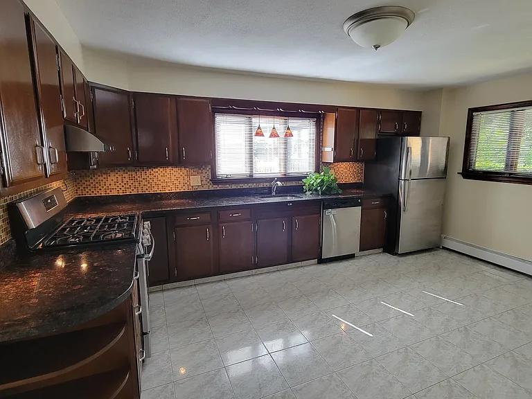 76 Pearson Rd #1 — Photo 31