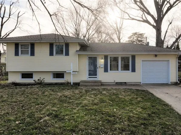 7318 Larsen St, Shawnee, KS 66203