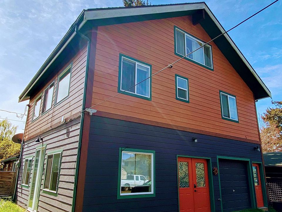 1st image of 251 47th St #A
