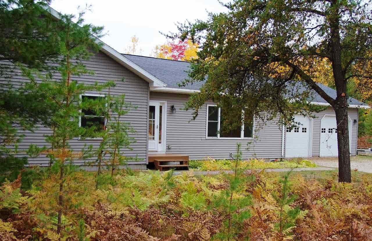 625 White Pine Dr, Pellston, MI 49769 Zillow