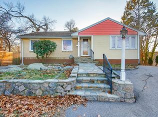 23 Apex St, Quincy, MA 02169