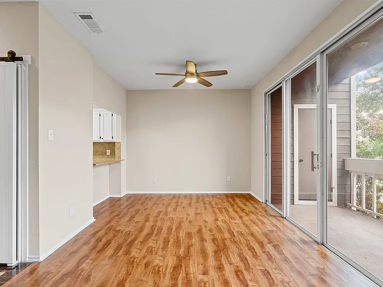 5310 Keller Springs Rd #322 — Photo 24