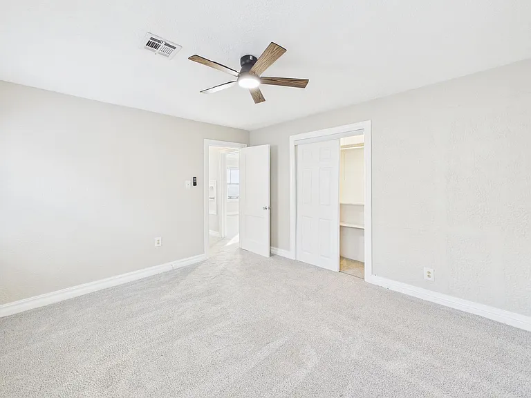1307 NW Maple Ave — Photo 17