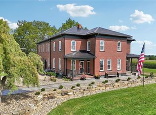 3636 Salem Unity Rd, Columbiana, OH 44408