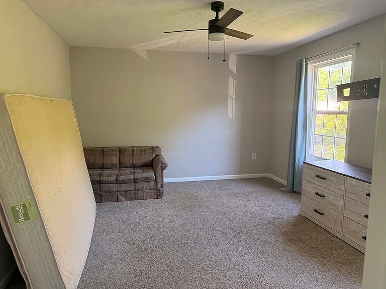 47972 Piney Orchard St — Photo 9