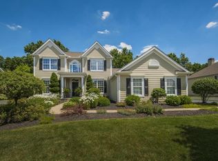 7320 Stone Gate Dr, New Albany, OH 43054