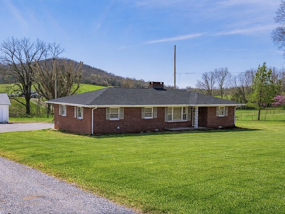 1st image of 968 Spencer Rd