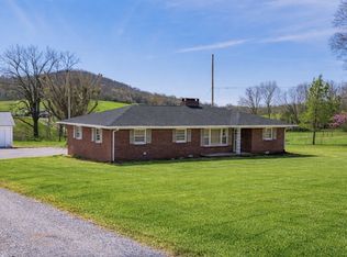 968 Spencer Rd, Rock Island, TN 38581
