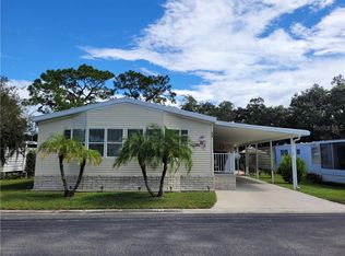 309 Oakwood Blvd E, Sarasota, FL 34237
