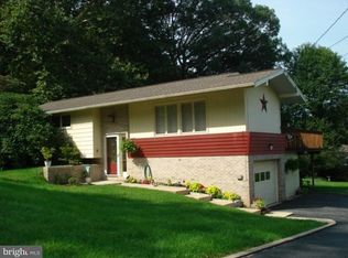 510 Maywood Rd, York, PA 17402