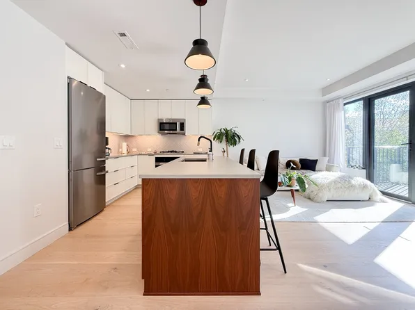 1 Nevins Hill Way #507, Brighton, MA 02135