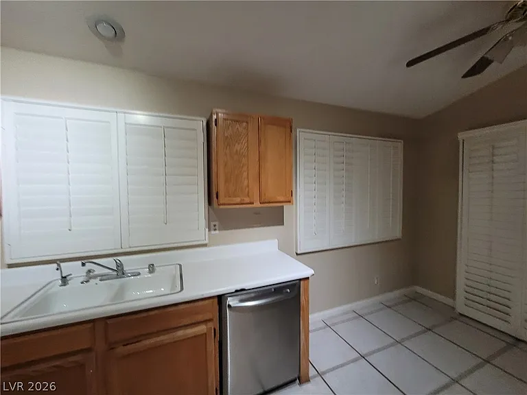 2458 Color Canyon Way — Photo 18