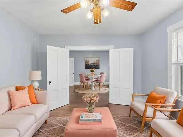 736 Social St #2R, Woonsocket, RI 02895