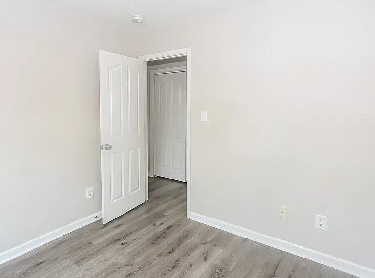 5821 Briggs Dr — Photo 11