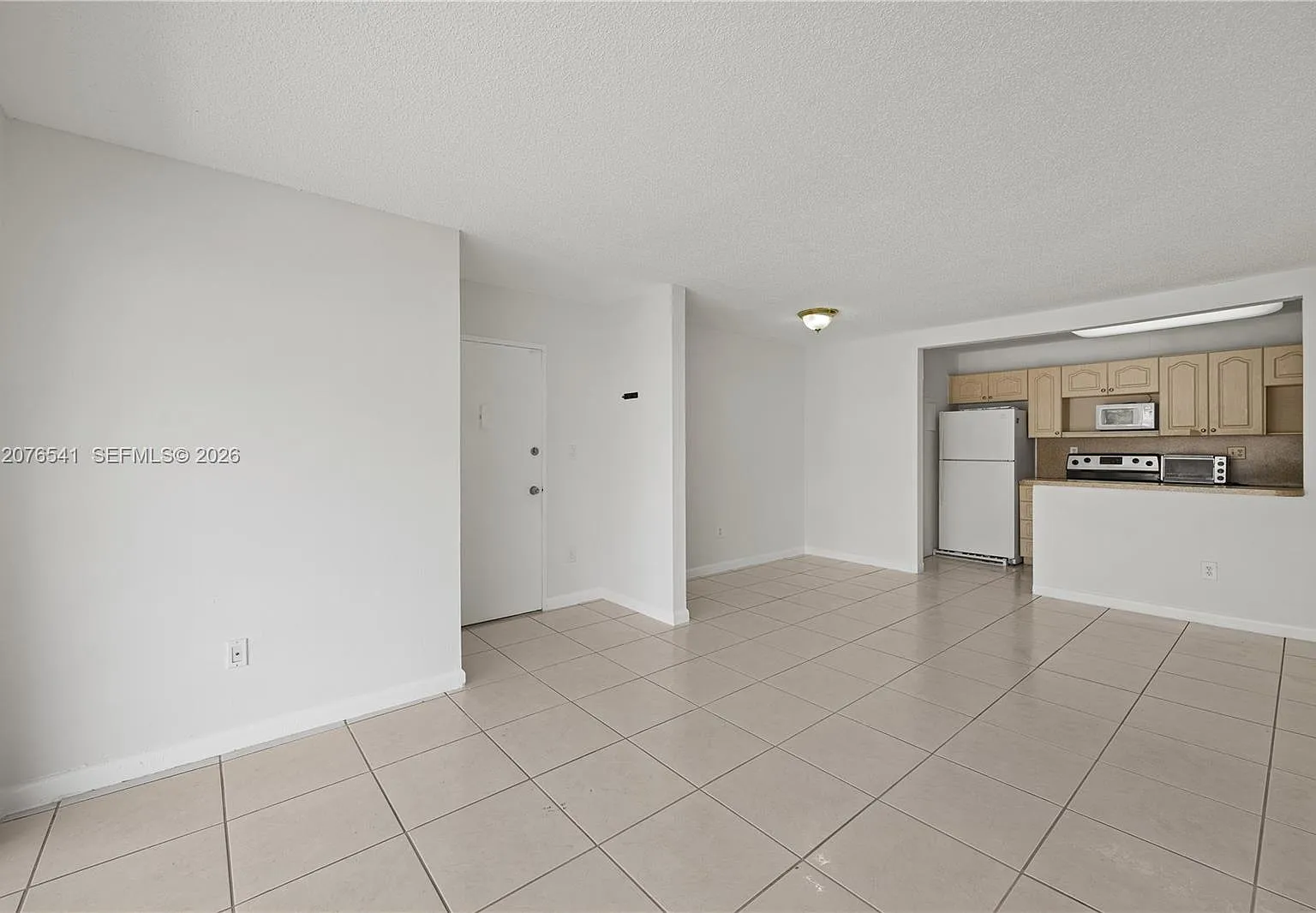 Doral Gardens Condo — Photo 4