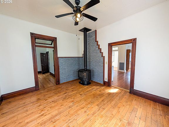 4th image of 1609 6th St