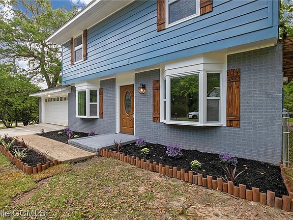 3rd image of 13001 Shady Dr