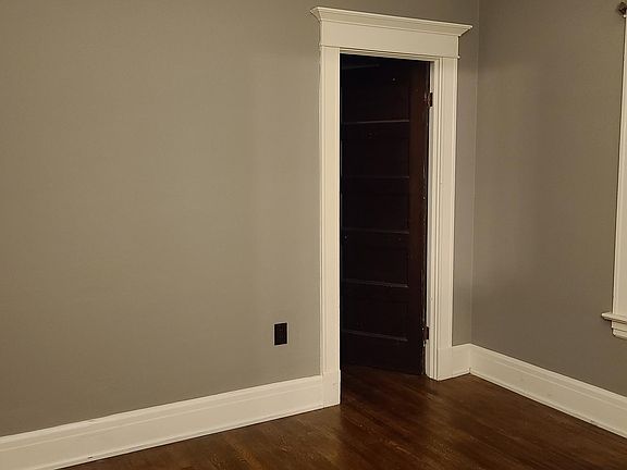 5th image of 254 Pennsylvania St #2