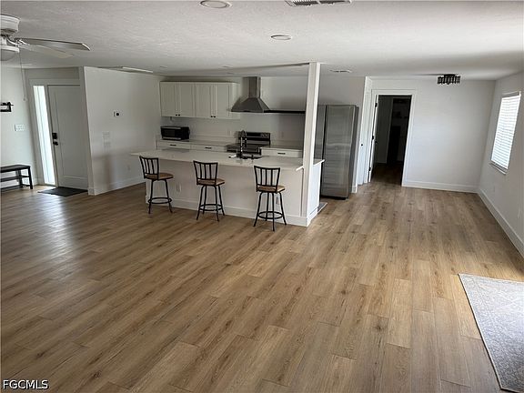 5th image of 1463 Tanglewood Pkwy