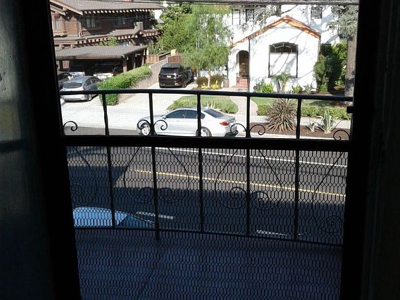 3rd image of 335 Junipero Ave #204