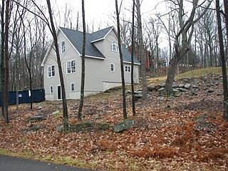 2nd image of 270 Dogwood Dr