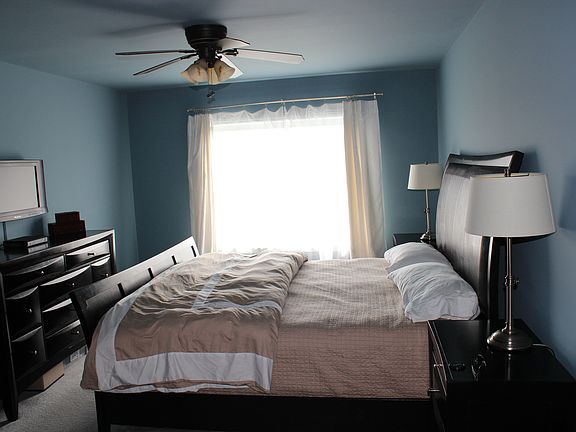2nd image of 53247 Pineridge Dr