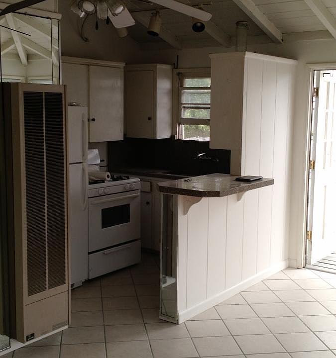 1st image of 292 Cypress Dr