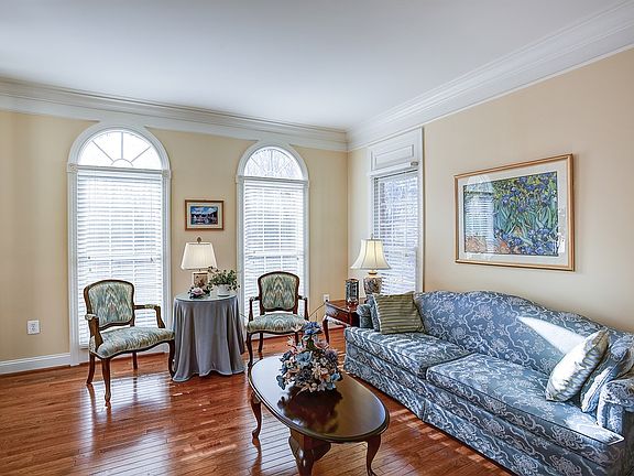 5th image of 13099 Belle Cote Ln
