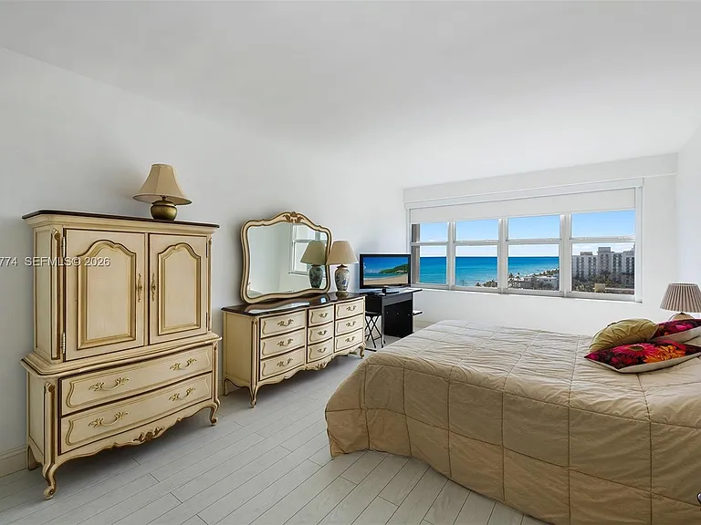 3111 N Ocean Dr #1110 — Photo 13